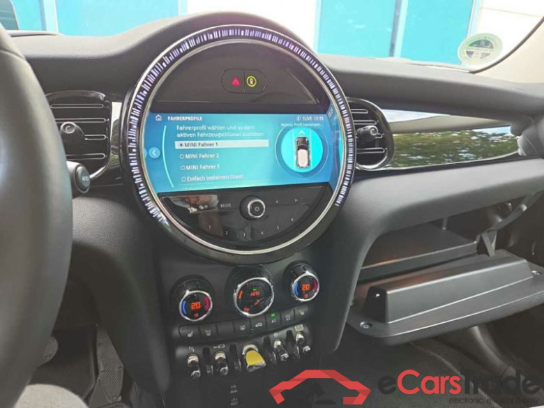 MINI Mini 3-trg. (F56)(2013->) DE - LimS3 SE, Cooper SE Classic Trim, (Facelift 2) 2021 - 2024 #6