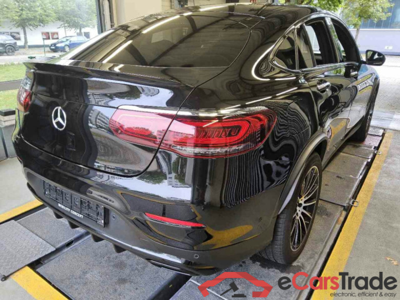 Mercedes-Benz GLC Coupe (BM 253)(11.2016->) DE - SUC5 GLC 200 EU6d, 4Matic AMG Line, (Facelift) 2020 - 2023 #3