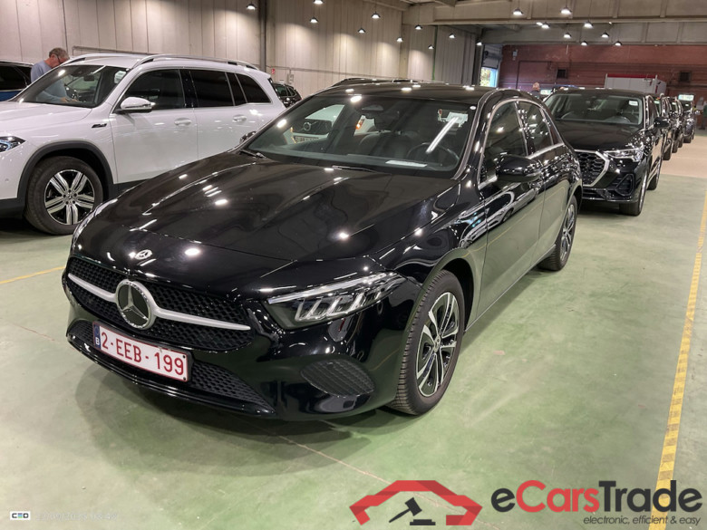 Mercedes A 250e Plug-In Hybrid Aut. LED Widescreen Navi 1/2 Sport-Leather KeylessGo Camera Klima PDC ...