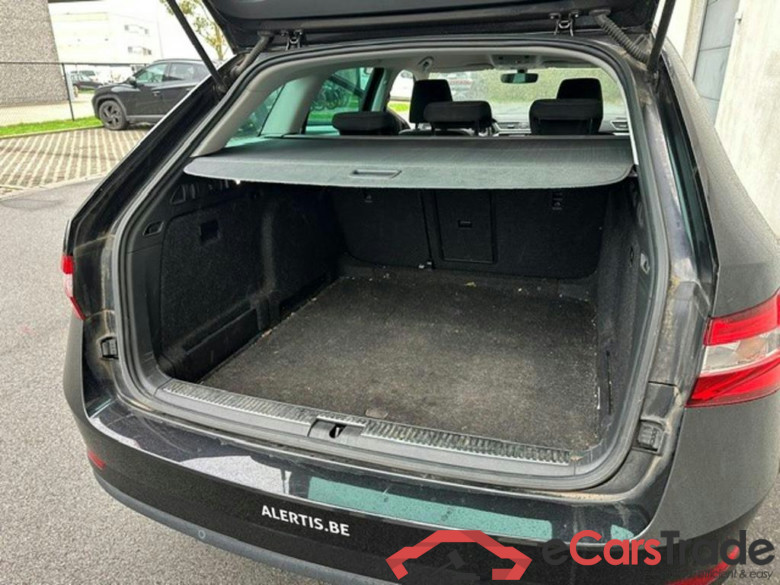 SKODA Superb Combi 1.5 TSI ACT Ambition #4
