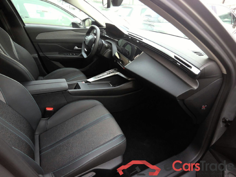 Peugeot 408 Allure Hybrid 145 e-DCS6 #3