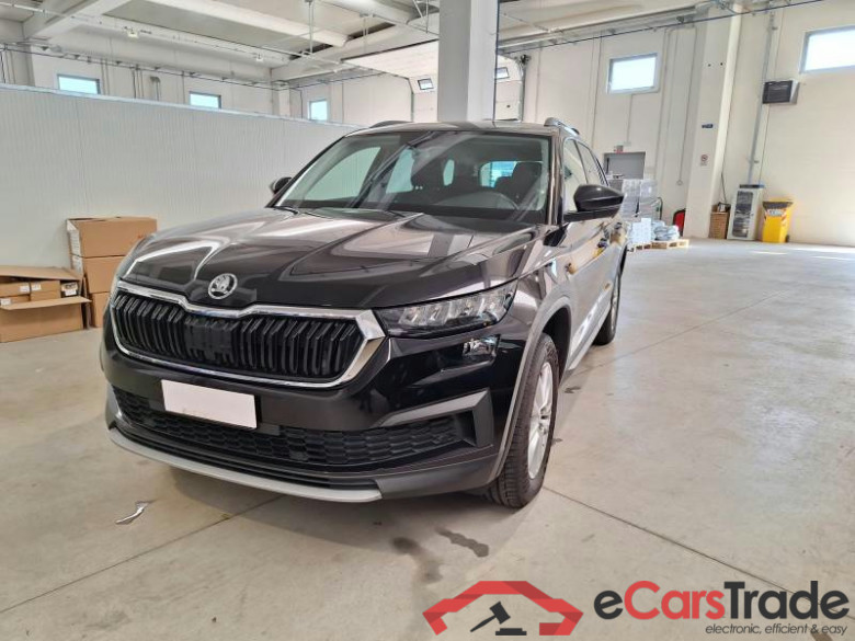 SKODA KODIAQ / 2021 / 5P / SUV 1.5 TSI ACT EXECUTIVE 7P #1