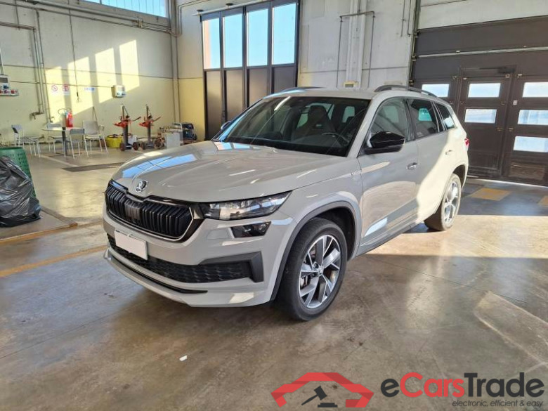 SKODA KODIAQ / 2021 / 5P / SUV 2.0 TDI 110KW SPORTLINE DSG 7P #1