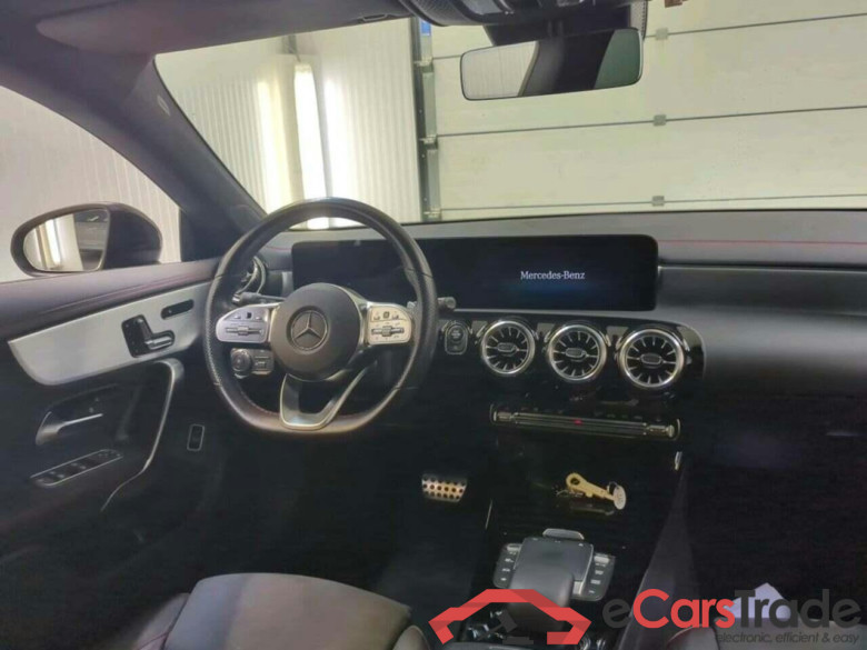 MERCEDES-BENZ CLA-klasse Shooting Brake 200 Bns Sol. AMG #3