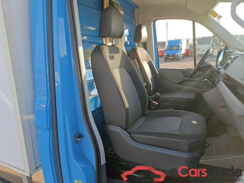 Volkswagen Crafter 35 2.0TDI 75kW L4 FWD 2d #3