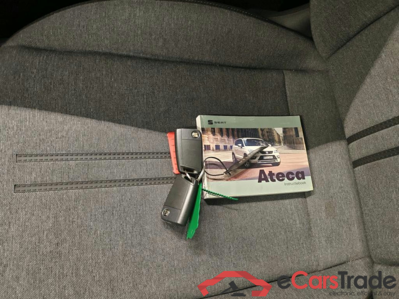 SEAT Ateca 1.5 TSI Style Business Intense 5d #4
