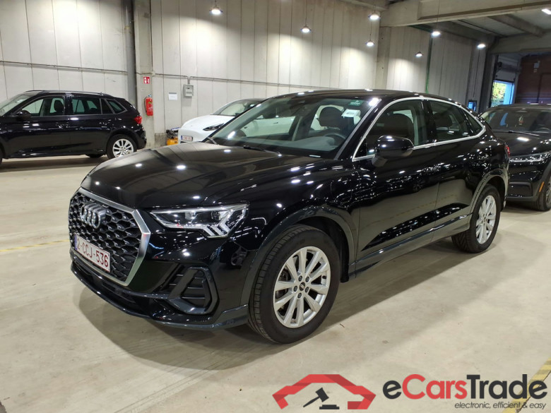 AUDI Q3 Sportback 1.4 45 TFSI E S TRONIC #1
