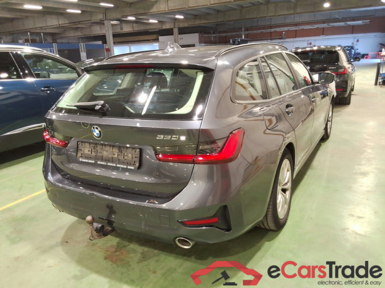 BMW 3 SERIES TOURING 2.0 330E (215KW) TOURING #4