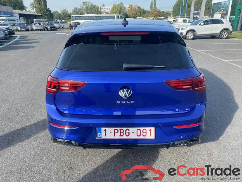 VOLKSWAGEN Golf VIII R-Line Business Premium 1.5 TSI 110 kW (150 ch) 6 vitesses manuel #2