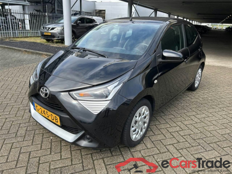 TOYOTA Aygo 1.0 VVT-i x-play limited #1