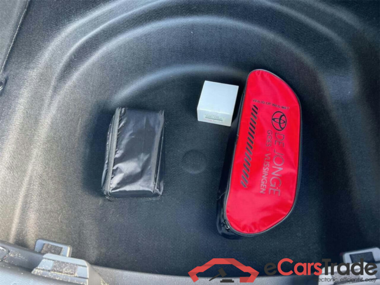 TOYOTA Corolla Touring Sports Hybrid 140 Comfort #3