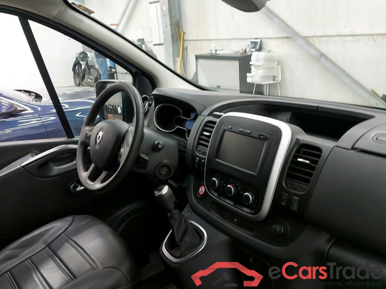RENAULT - REN TRAFIC B/F L1H1 dCi 120PK Grand Confort 2.7T With MultiMedia Nav & Cruise Control & Visibility Pack & Rear Park Sensors #3