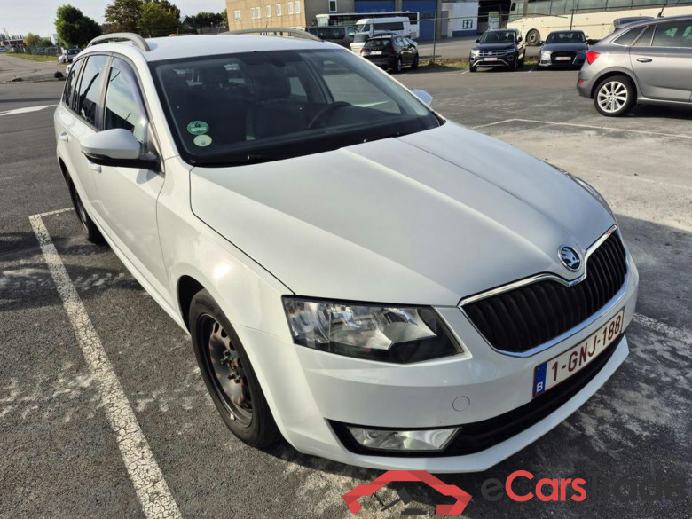 SKODA Octavia Combi Ambition 1,6 TDI 81 kW 5-speed mech. #2
