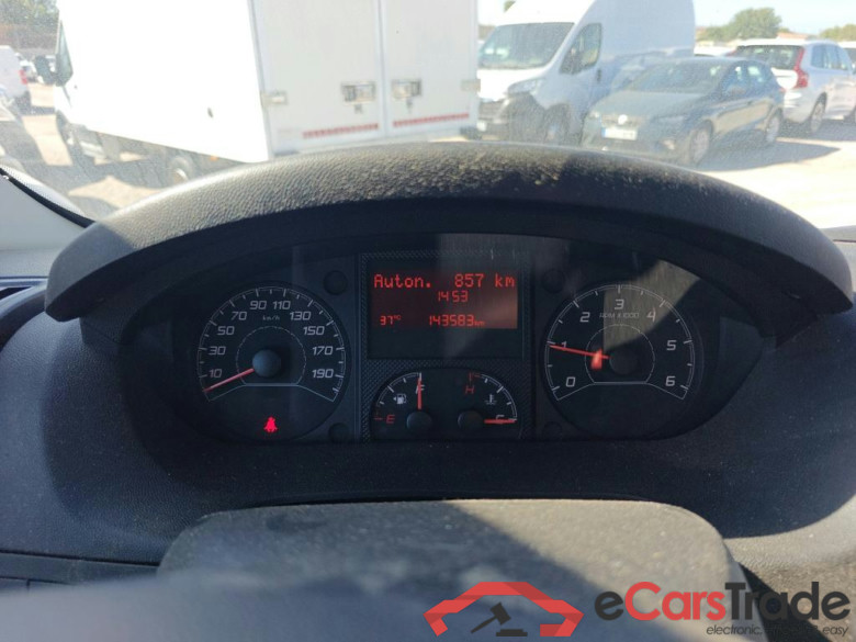PEUGEOT Boxer / 2014 / 4P / furgón Pack 335 L3 H2 BHDI 103kW (140CV) S&S #4