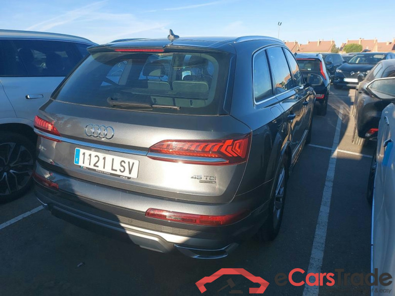 AUDI Q7 / 2019 / 5P / todoterreno S line 45 TDI 170kW (232CV) quat. tip.(AC)   7 plazas #2