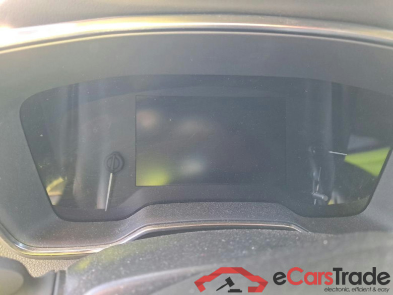 TOYOTA Corolla / 2019 / 5P / berlina con portón 1.8 125H ACTIVE TECH E-CVT #4