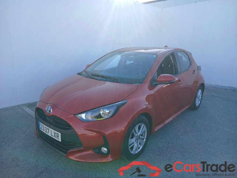 TOYOTA Yaris / 2020 / 5P / berlina con portón 1.5 120H Active Tech
