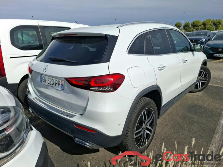 Mercedes GLA 250e Plug-In Hybrid Aut. LED Ambient Widescreen Navi 1/2 Sport-Leather KeylessGo Camera Klima PDC ... #3