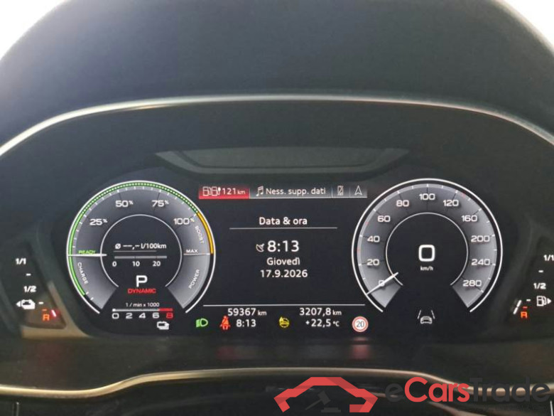 AUDI Q3 SPORTBACK / 2019 / 5P / SUV 45 TFSI E S TRONIC BUSINESS PLUS #4