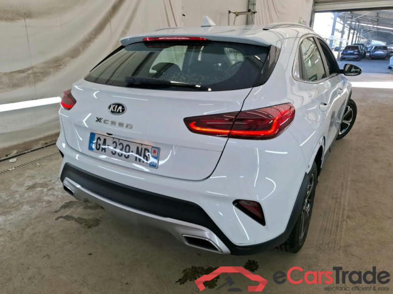 KIA XCeed / 2019 / 5P / Crossover 1.6 GDI ISG ISG PHEV ACTIVE DCT6 #4