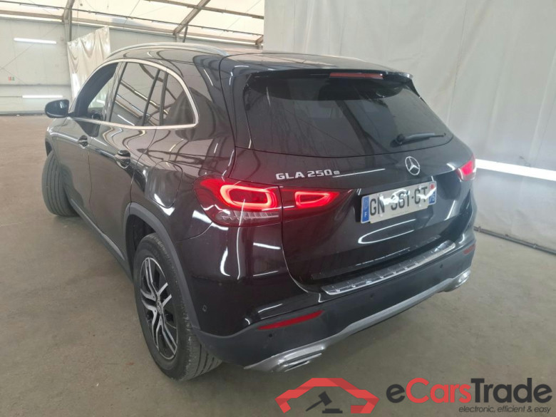 MERCEDES-BENZ GLA / 2020 / 5P / SUV GLA 250 e BUSINESS LINE DCT #3