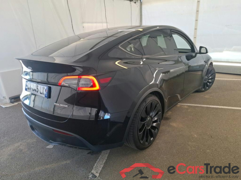 TESLA Model Y / 2020 / 5P / SUV Performance Dual-Motor AWD #4