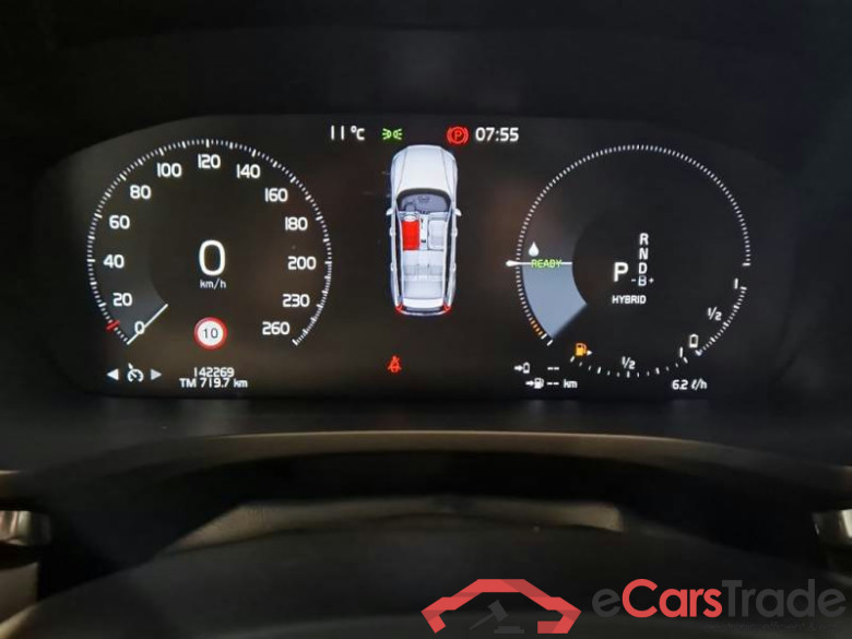 VOLVO V60 / 2019 / 5P / STATION WAGON T6 PLUG-IN AWD GEARTR.RECH.INSCRIPTION #4