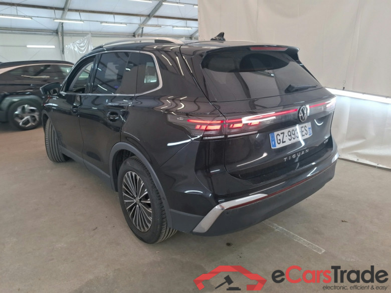 VOLKSWAGEN Tiguan / 2023 / 5P / SUV 1.5 eTSI 150 DSG7 ELEGANCE #2