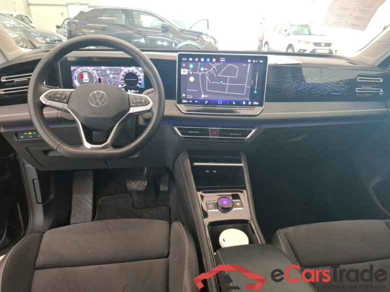 VOLKSWAGEN Tiguan / 2023 / 5P / SUV 1.5 eTSI 150 DSG7 ELEGANCE #5