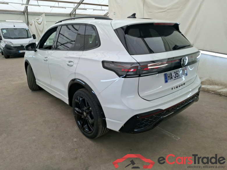 VOLKSWAGEN Tiguan / 2023 / 5P / SUV 1.5 EHYBRID 272 DSG6 R-LINE EXCLUSIVE(SP) #3