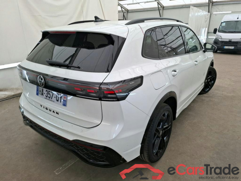 VOLKSWAGEN Tiguan / 2023 / 5P / SUV 1.5 EHYBRID 272 DSG6 R-LINE EXCLUSIVE(SP) #4