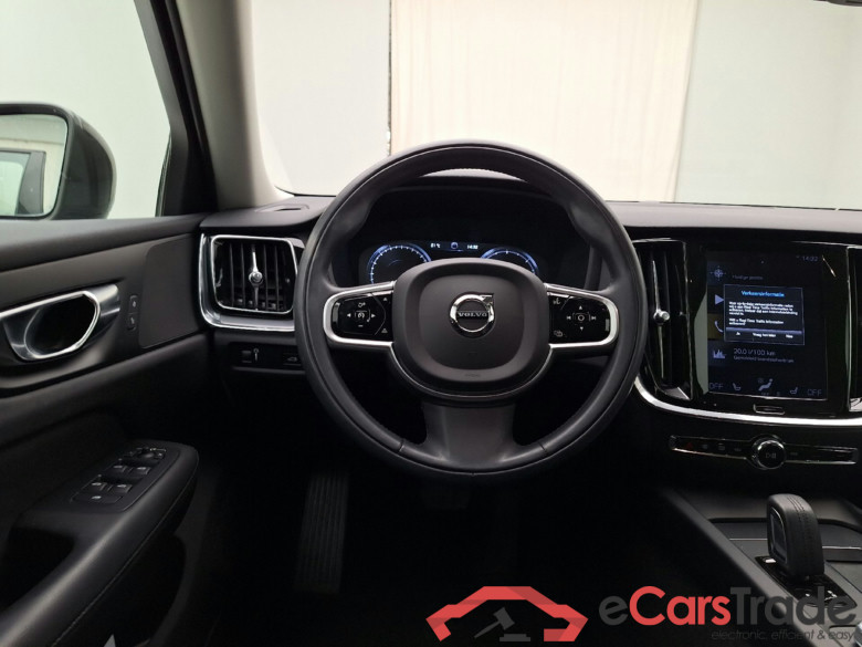 Volvo, V60 '18, Volvo V60 B4 D GT Geartronic Momentum Core 5d #6