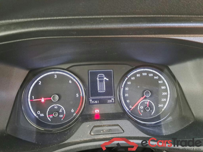 VOLKSWAGEN Transporter / 2019 / 4P / Fourgon tôlé 2.0 TDi 110 L2H1 Business Line #6