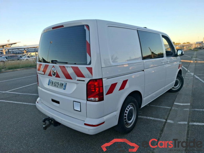 VOLKSWAGEN Transporter / 2019 / 4P / Fourgon tôlé 2.0 TDi 150 4MO L1H1 Business Line Plus #3