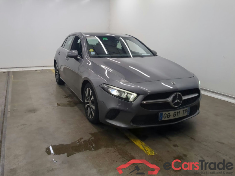 MERCEDES-BENZ Classe A Compact / 2018 / 5P / Berline A 200 d Business Line 8G-DCT #2