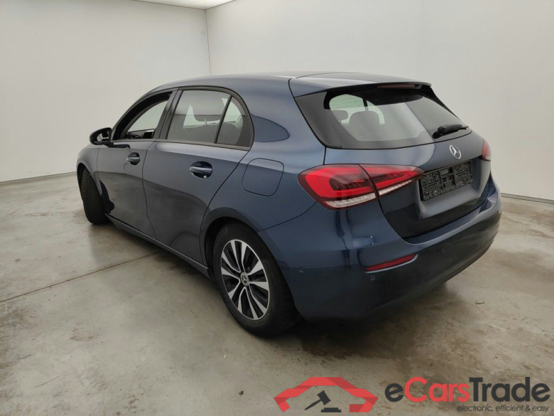 Mercedes A 180d Aut. LED Widescreen Navi KeylessGo Camera Klima PDC ... #4