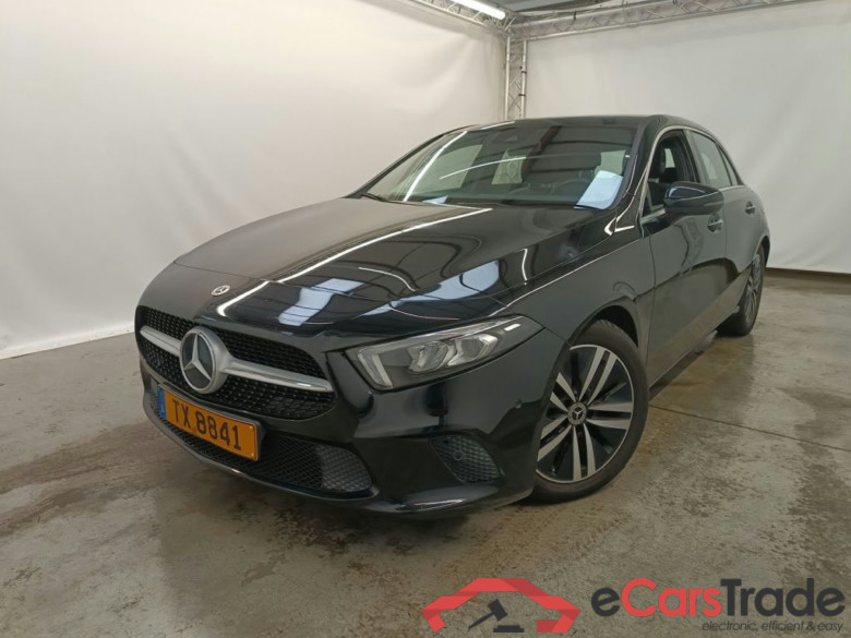 MERCEDES CLASSE A DIESEL (W177) A 200 d 150hp Luxury Line 5d #1