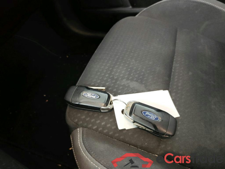 FORD Focus Wagon 74 kW #6