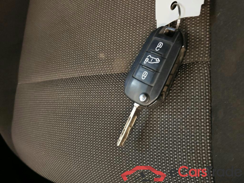 PEUGEOT Partner 96 kW #6