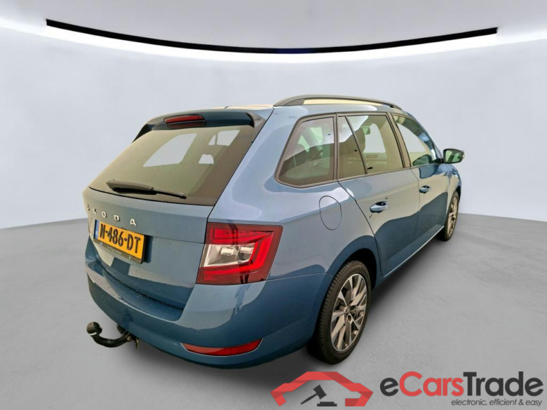 SKODA Fabia Combi 70 kW #6