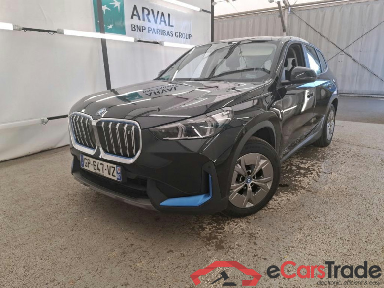 BMW iX1 / 2022 / 5P / SUV xDrive30 xLine #1
