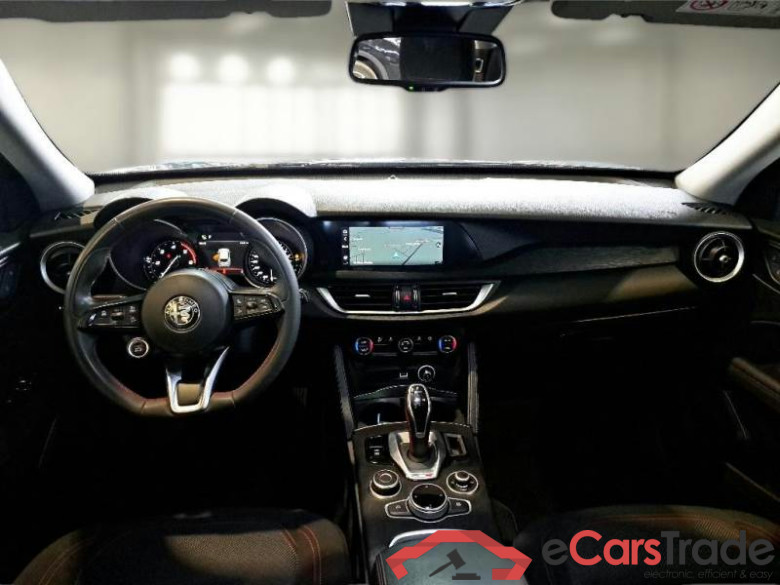 ALFA ROMEO STELVIO / 2017 / 5P / SUV 2.2 TURBO DIESEL 190CV BUSINESS AT8 Q4 #3