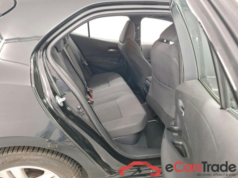 TOYOTA COROLLA 1.8 HYBRID DYNAMIC E-CVT #6