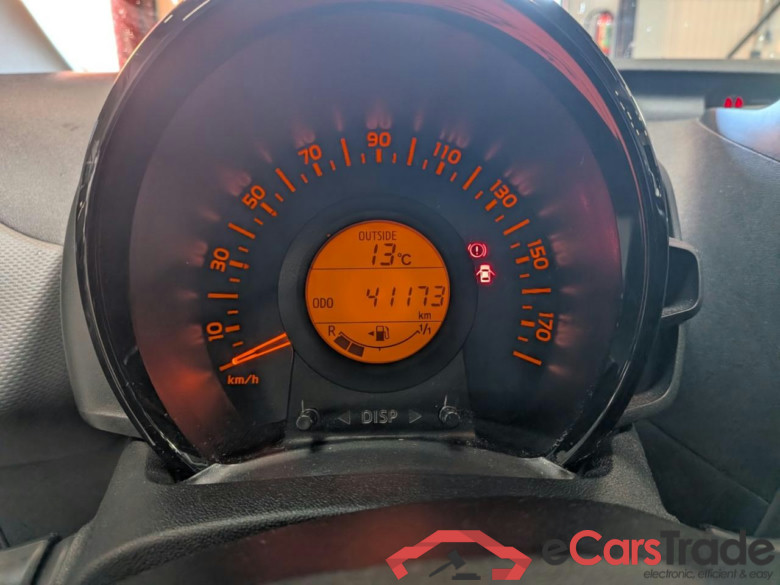 PEUGEOT 108 1.0 e-VTi Active #6