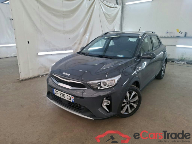 KIA Stonic / 2020 / 5P / SUV 1.0 T-GDI 120 MHEV ACTIVE DCT7