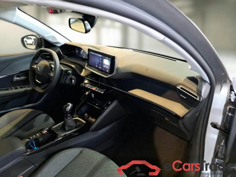 PEUGEOT 208 / 2023 / 5P / BERLINA ALLURE PURETECH 100 S/S #3
