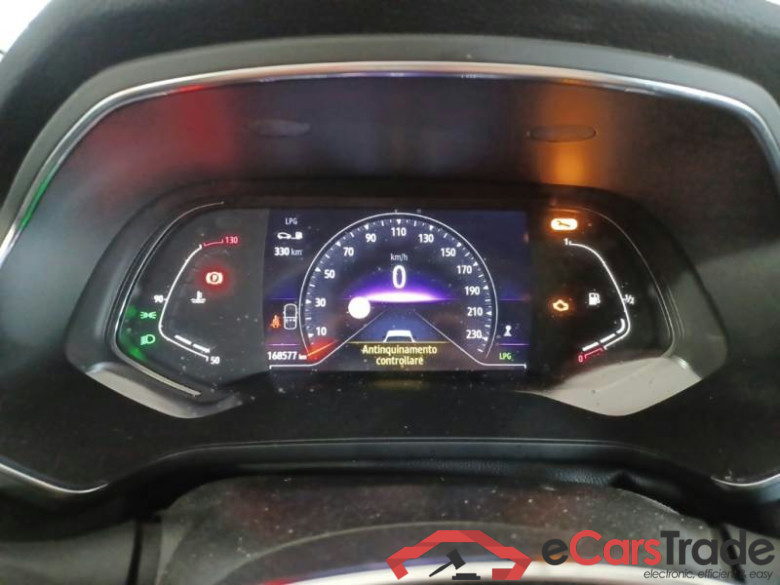 RENAULT CAPTUR / 2019 / 5P / SUV 1.0 TCE 74KW GPL INTENS #4