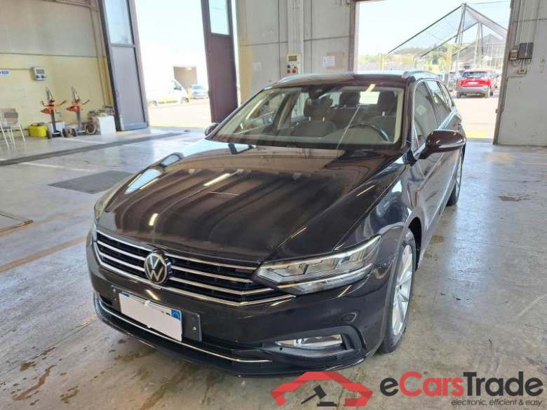 VOLKSWAGEN PASSAT / 2019 / 5P / STATION WAGON VAR. 2.0TDI SCR EVO 110KW BUSINESS DSG #1