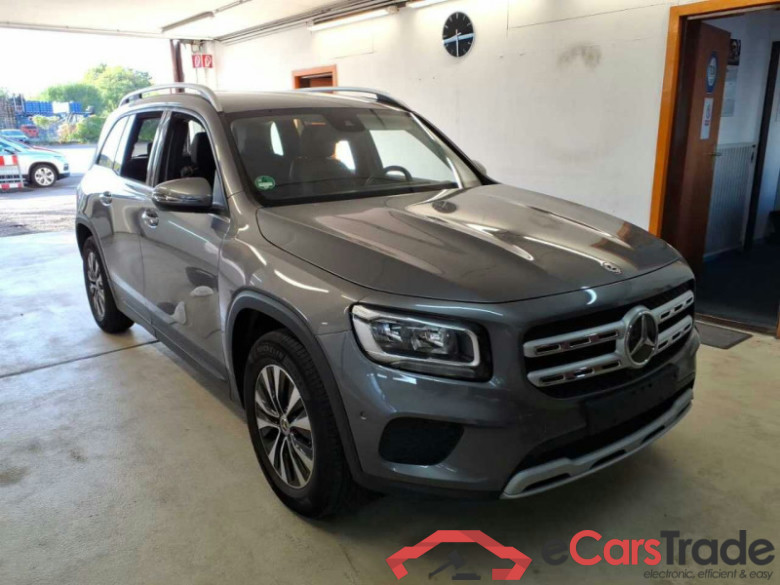 MERCEDES GLB 200d 