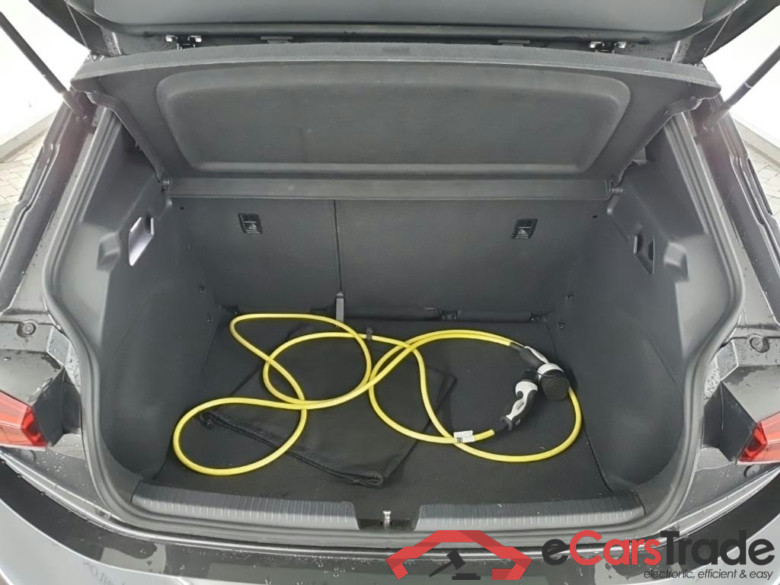 CUPRA Born 58kWh 150kW Essent.+Winterpack KPMG Edition 5D #5
